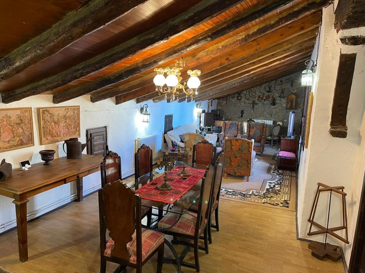 Casa Rural Vicenta 1750 Albentosa المظهر الخارجي الصورة