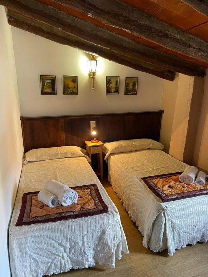 Casa Rural Vicenta 1750 Albentosa المظهر الخارجي الصورة