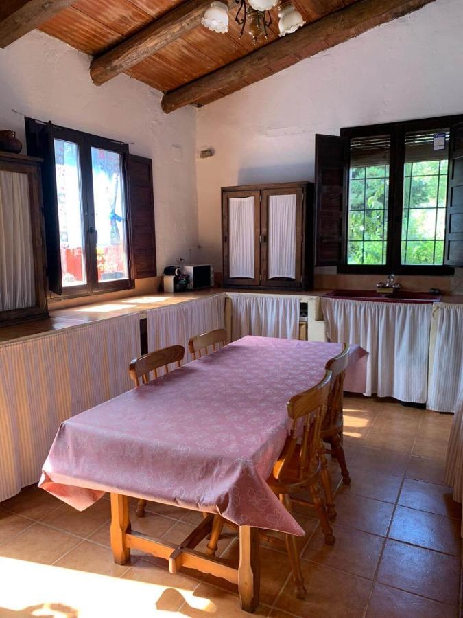 Casa Rural Vicenta 1750 Albentosa المظهر الخارجي الصورة