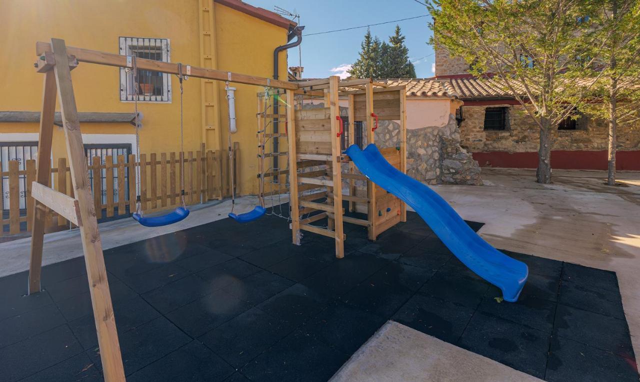 Casa Rural Vicenta 1750 Albentosa المظهر الخارجي الصورة